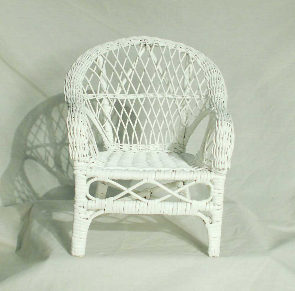 small wicker chair for teddy bear